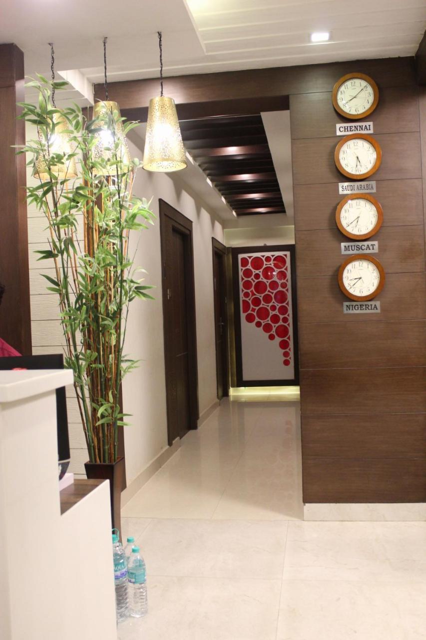 Sky Gate Hotel Near Apollo Main, Women'S & Children'S Us Consulate Sankara Netralaya Goethe Institute Prestigepalladium Shastri Bhavan Senmozhi Poonga Raj Ratnam Stadium Taj Coromandal India Oil Bhavan Dr Mohan'S Diabetics Vac Chennai Exterior photo