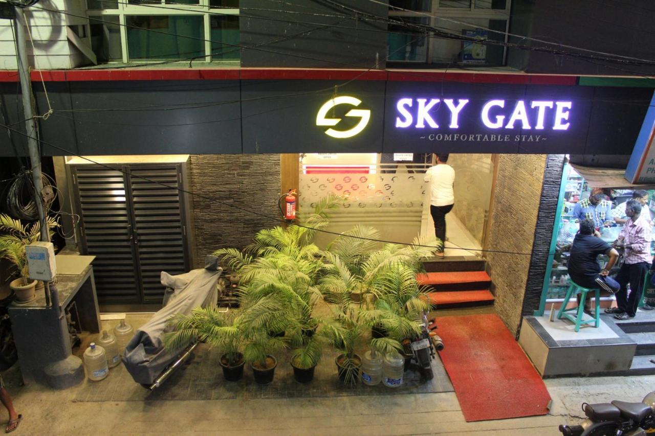 Sky Gate Hotel Near Apollo Main, Women'S & Children'S Us Consulate Sankara Netralaya Goethe Institute Prestigepalladium Shastri Bhavan Senmozhi Poonga Raj Ratnam Stadium Taj Coromandal India Oil Bhavan Dr Mohan'S Diabetics Vac Chennai Exterior photo