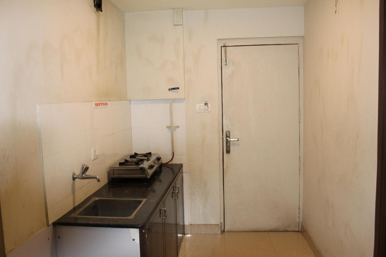 Sky Gate Hotel Near Apollo Main, Women'S & Children'S Us Consulate Sankara Netralaya Goethe Institute Prestigepalladium Shastri Bhavan Senmozhi Poonga Raj Ratnam Stadium Taj Coromandal India Oil Bhavan Dr Mohan'S Diabetics Vac Chennai Exterior photo