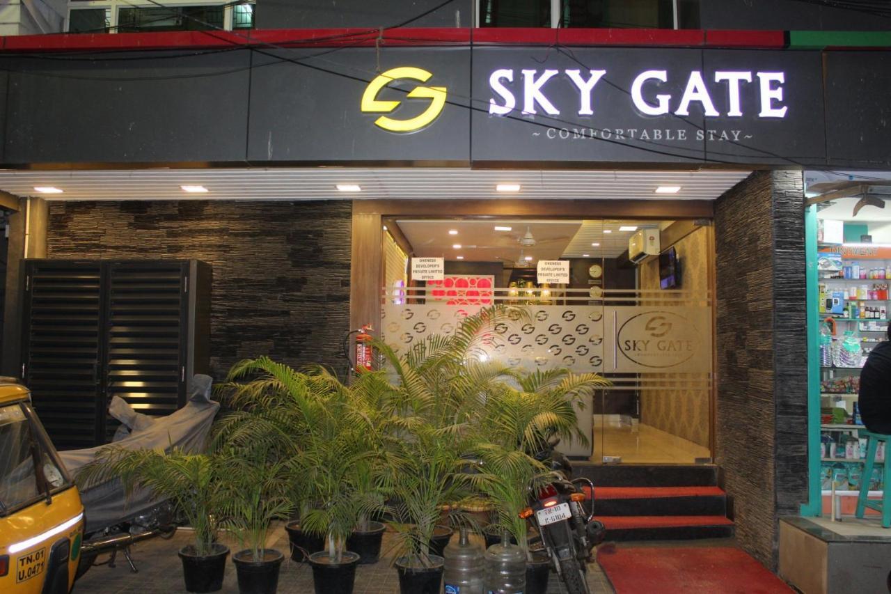 Sky Gate Hotel Near Apollo Main, Women'S & Children'S Us Consulate Sankara Netralaya Goethe Institute Prestigepalladium Shastri Bhavan Senmozhi Poonga Raj Ratnam Stadium Taj Coromandal India Oil Bhavan Dr Mohan'S Diabetics Vac Chennai Exterior photo